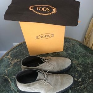 Tod’s Grey Suede boots/Rubber Sole,s.9.5 M,Good